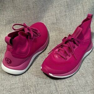 Lululemon Chargefeel Mid Workout Shoe in
Sonic Pink / White / Ripened Raspberry